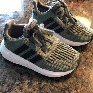 Toddler Adidas 7c